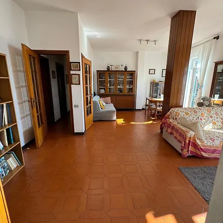 Holiday home Giardino Dei Limoni