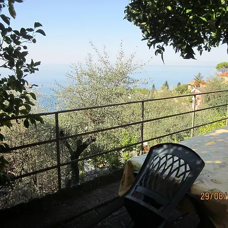 Holiday home Giardino Dei Limoni *